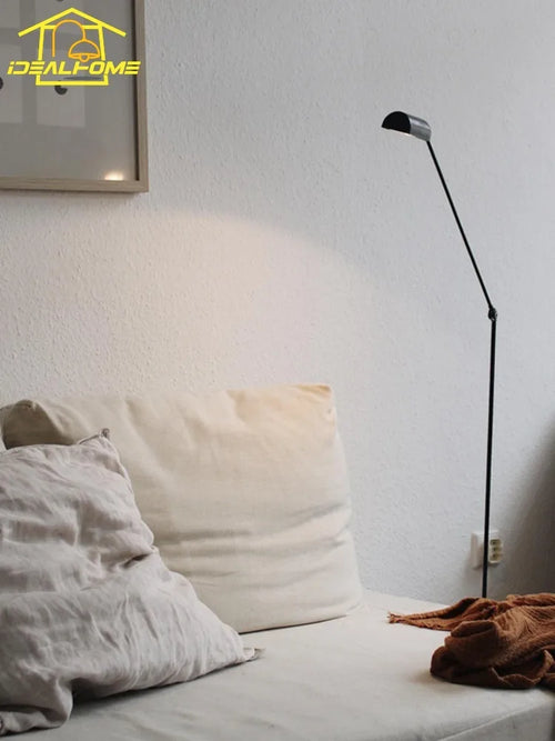 lampadaire à moteur à intensité variable design italien avec bras pivotant - vue 3 sur 16