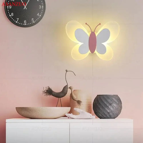 applique murale led papillon décorative pour chambre d'enfant - vue 3 sur 8