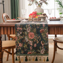 Chemin de table jacquard vert floral pompons campagne