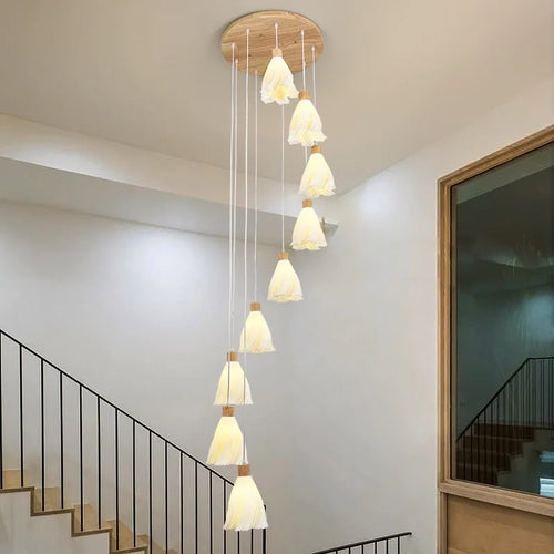 lustre long en bois massif style nordique pour villa - vue 4 sur 11