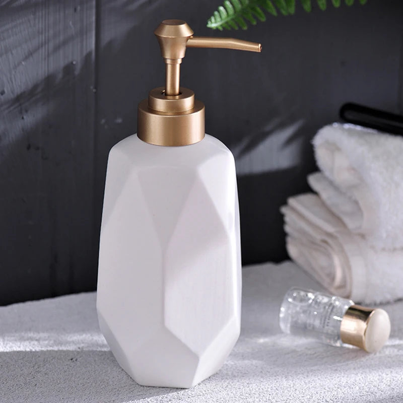 ensemble de toilette en céramique pour salle de bain - vue 4 sur 8