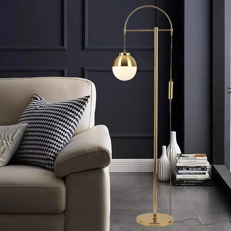 lampadaire rétro doré design nordique pour intérieur élégant - vue 4 sur 7