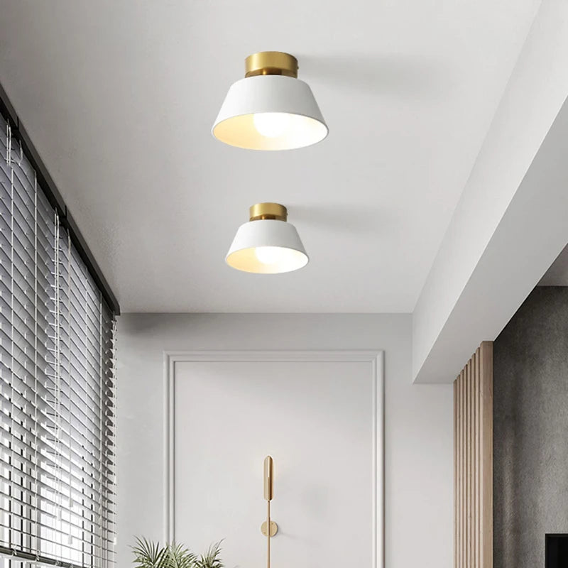 Rétro plafonnier LED décoration intérieure lampe fer rond noir blanc abat-jour pour balcon allée couloir couloir luminaire - vue 4 sur 8