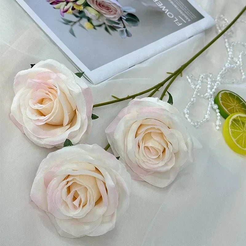 branches de roses artificielles en soie pour décoration élégante - vue 18 sur 40