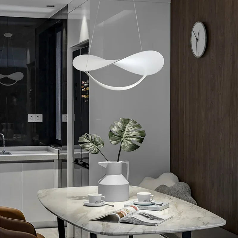 Italy Design High Quality Dining Room Kitchen Island Hanging Lamp Pendant Light Cloth Ceiling Chandelier  Close to Original - vue 3 sur 7
