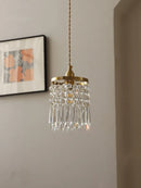 lustre romantique cristal français pour intérieur élégant et raffiné