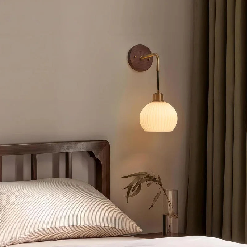 Walnut Wood Wall light, Wabi-sabi Modern style, Wall Sconces for Bedroom, Living, Corridor, Aisle balcony, Entrance Hall - vue 3 sur 7