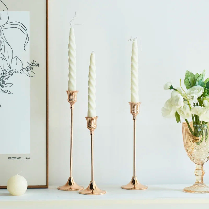 kit de bougeoirs décoratifs en laiton doré pour mariage et dîner - vue 3 sur 18