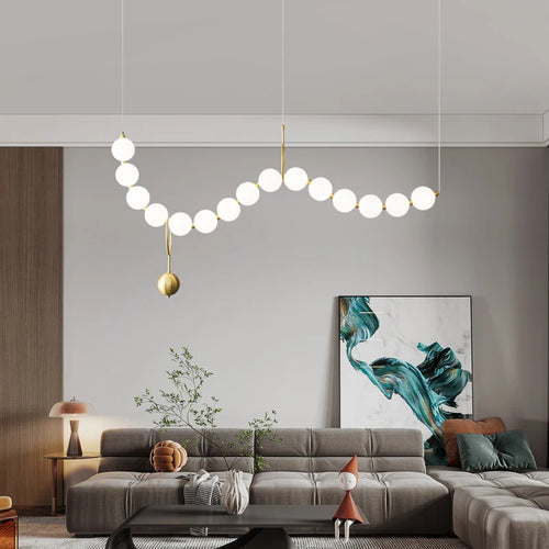 lustre suspension en acrylique blanc avec perles - vue 4 sur 16