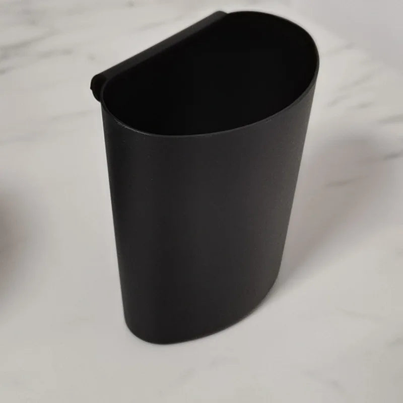 panier suspendu en plastique pour rangement pratique et organisé - vue 7 sur 15