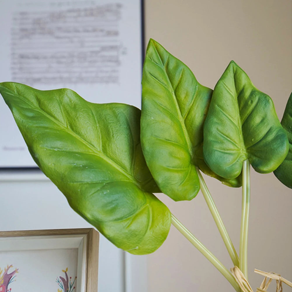 bouquet de feuilles monstera et bananier décoration intérieure mariage - vue 5 sur 10