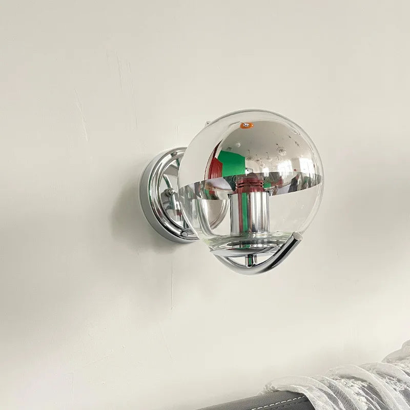 applique murale moderne minimaliste en argent à bulles en verre - vue 5 sur 7