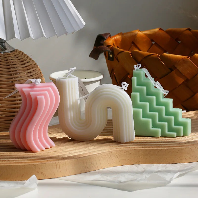 bougies parfumées géométriques pour décoration et cadeaux divers - vue 1 sur 8