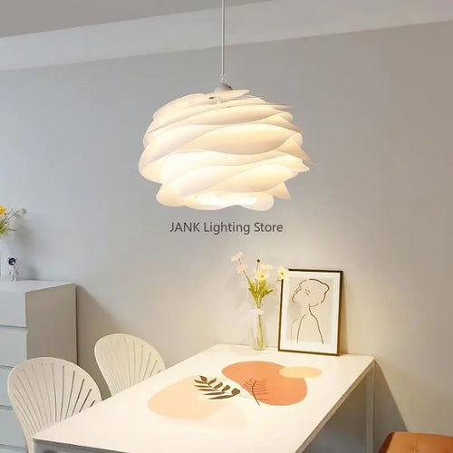 lustre design danois romantique acrylique pétale éclairage white rose - vue 3 sur 8
