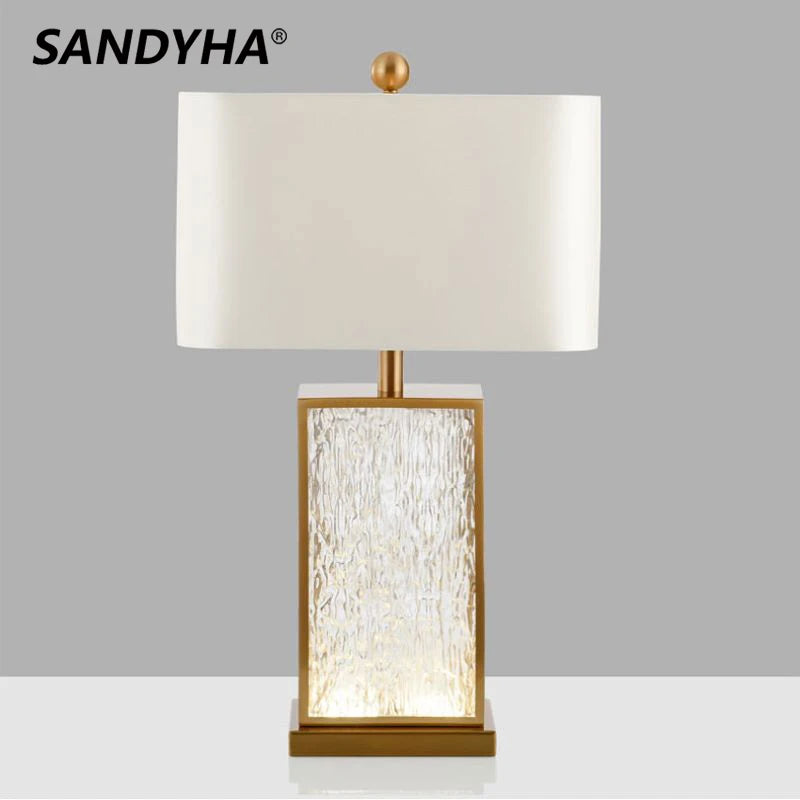 lampe à poser moderne en verre avec cadre doré décorative et élégante - vue 4 sur 7