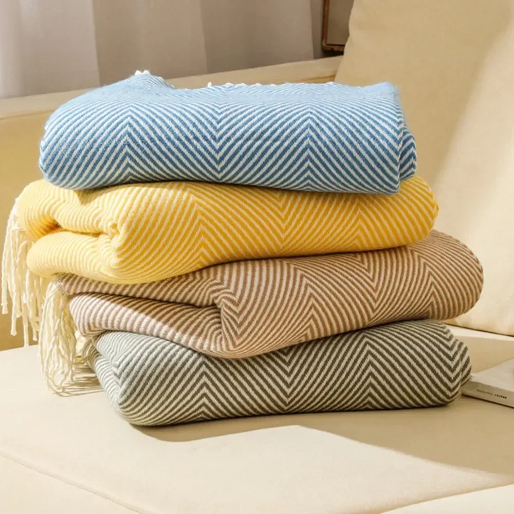 plaid tricoté nordique rayures pour canapé et lit - vue 2 sur 3