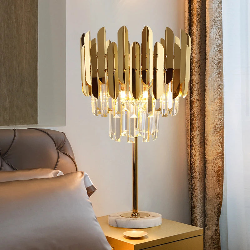 lampadaire post-moderne nordique en cristal doré led luxe - vue 3 sur 17