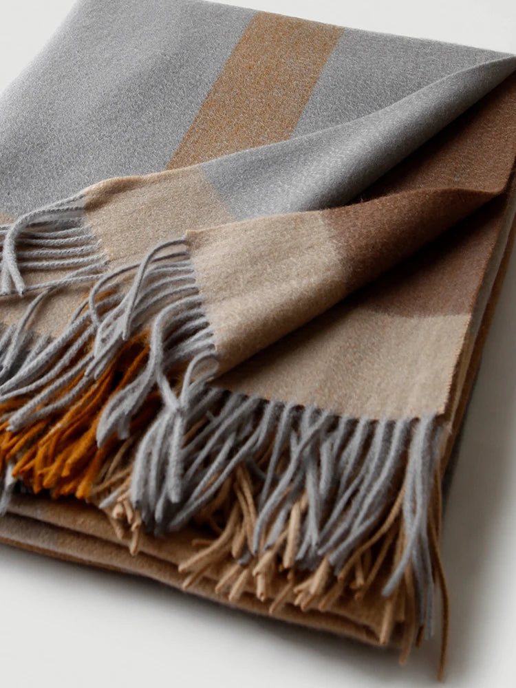 Plaid laine jacquard carreaux avec franges salon voyage