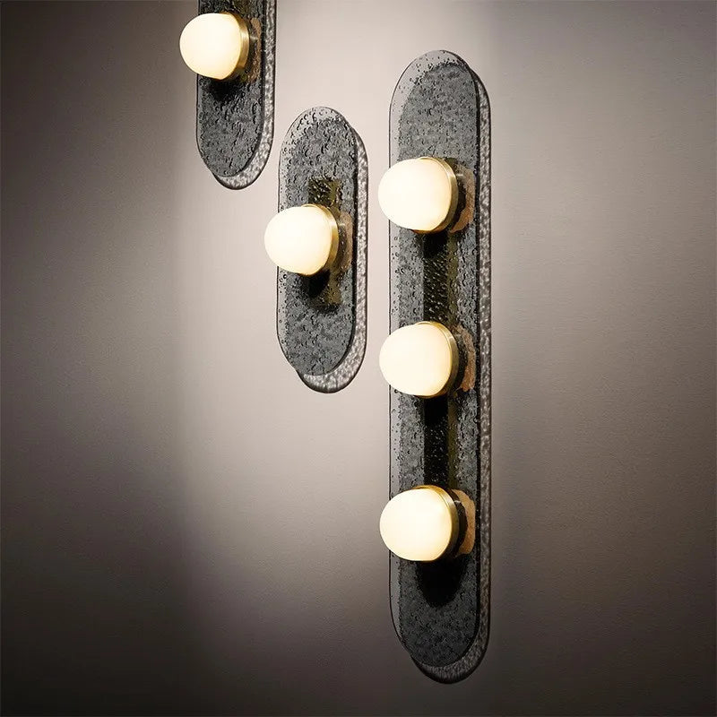 Nordic light luxury strip bubble glass wall lamp designer decorates bedroom bedside lamp, living room background wall wall lamp - vue 1 sur 11
