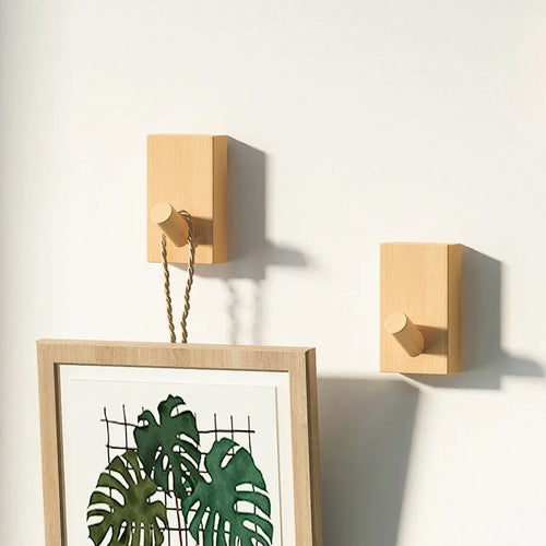 crochets muraux en bois naturel pour suspendre divers objets - vue 3 sur 7