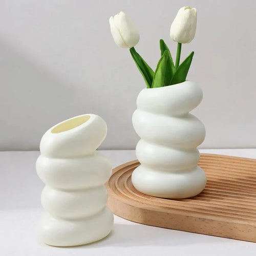 vase en spirale en plastique pour décoration créative de fleurs - vue 2 sur 6