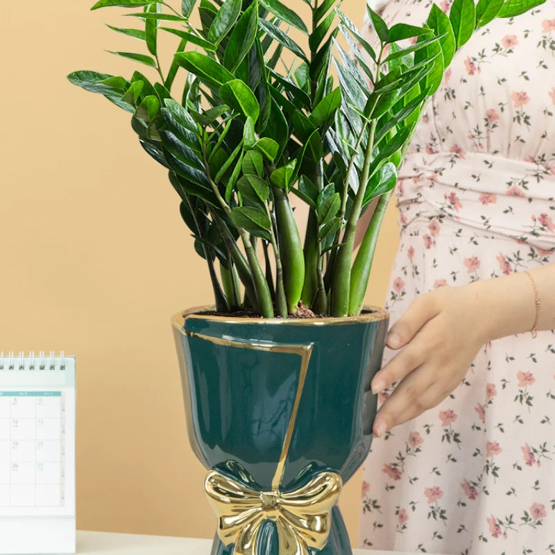 vase en céramique pour décoration et cadeaux artistiques - vue 4 sur 11