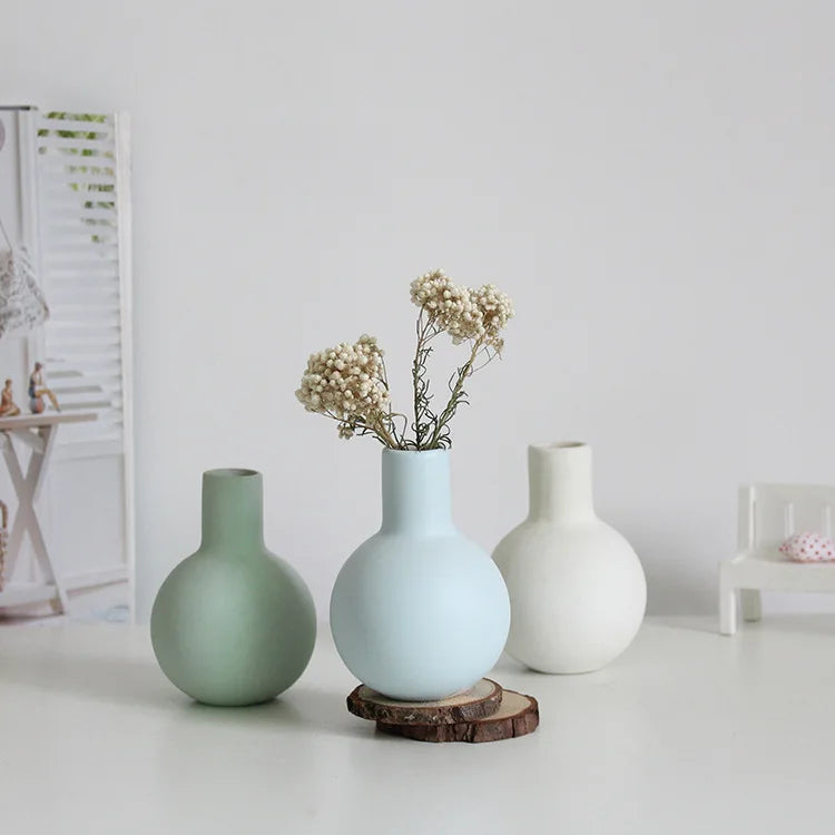 vase en céramique artisanale pour fleurs séchées décoratif et créatif - vue 2 sur 16