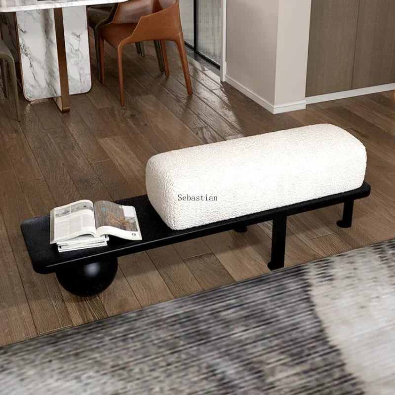tabouret créatif pour changer de chaussures à la maison - vue 5 sur 11