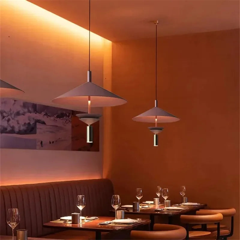 suspension décorative en forme d'ovni pour intérieur - vue 5 sur 10