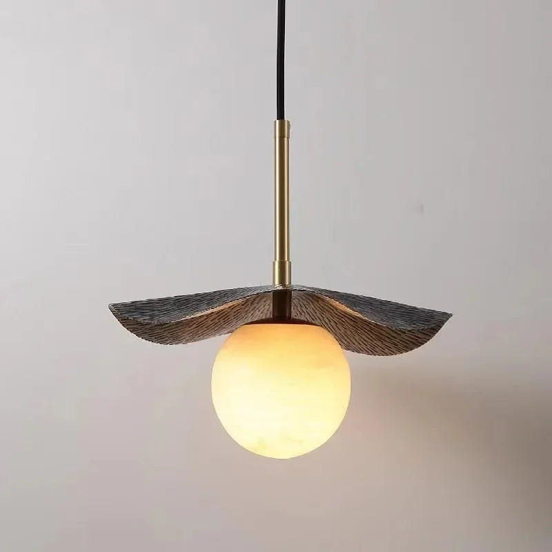 suspension en cuivre avec boule en marbre naturel - vue 3 sur 7
