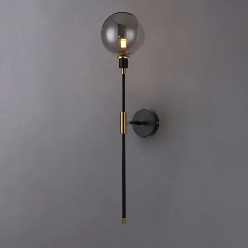 applique murale led moderne en fer avec boule de verre décorative - vue 5 sur 9