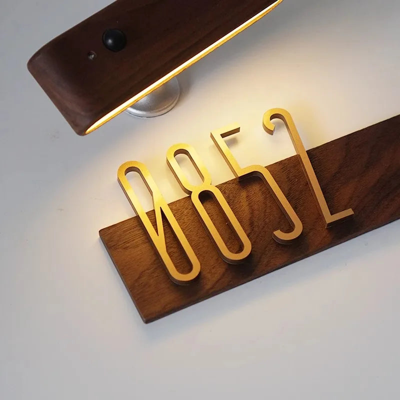 DIY Customizable Number Walnut Wood Retro, Decorative Plaque Charge Inductive Lighting for Entrance Door, Bedroom, Living Room - vue 2 sur 7