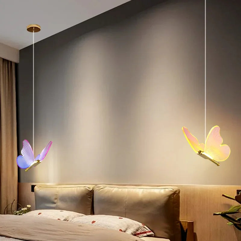 Suspension LED papillon en acrylique au design moderne - vue 6 sur 15