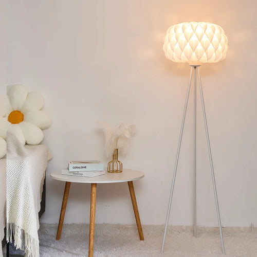 lampe de chevet moderne et élégante pour une ambiance chaleureuse - vue 2 sur 9