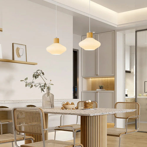 lustre nordique moderne en bois pour intérieur élégant - vue 2 sur 10