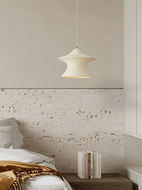 suspension moderne design nordique en résine LED pour ambiance chaleureuse - vue 5 sur 8
