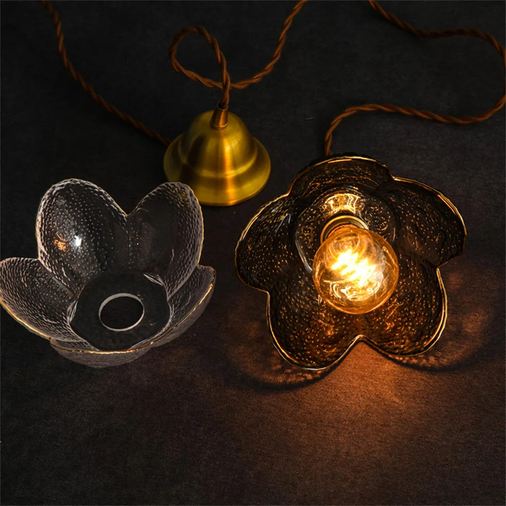 suspension LED design nordique en laiton et verre - vue 5 sur 10
