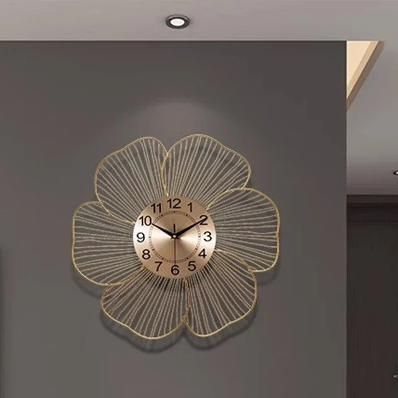horloge murale design en métal pour intérieur moderne et épuré - vue 8 sur 8