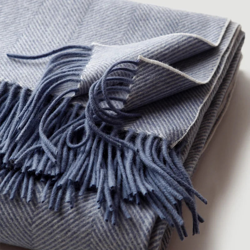 plaid laine douce rayures twill pompons voyage maison - vue 5 sur 7