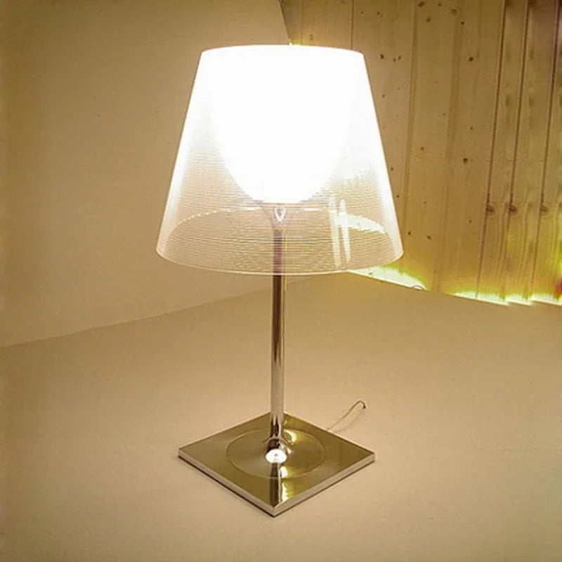 lampe de table design italien moderne en acrylique pour décor nordc maison - vue 5 sur 9
