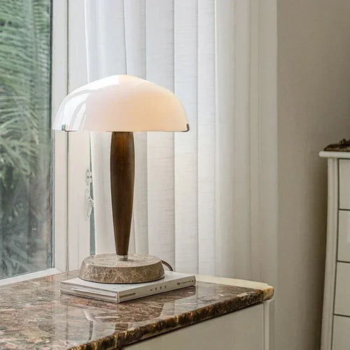 lampe de table moderne en bois et marbre avec abat-jour en verre - vue 3 sur 9