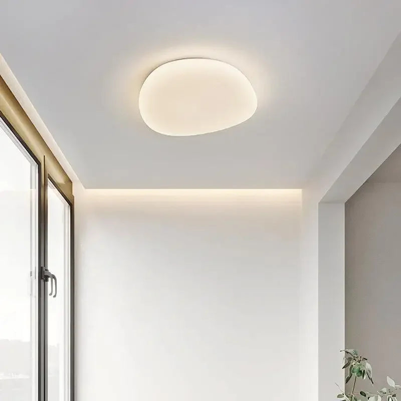 plafonniers led modernes nordiques en forme de galets pour intérieur - vue 3 sur 7