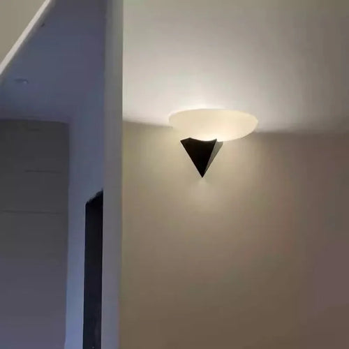 applique murale design moderne créative et personnalisée pour intérieur - vue 3 sur 8