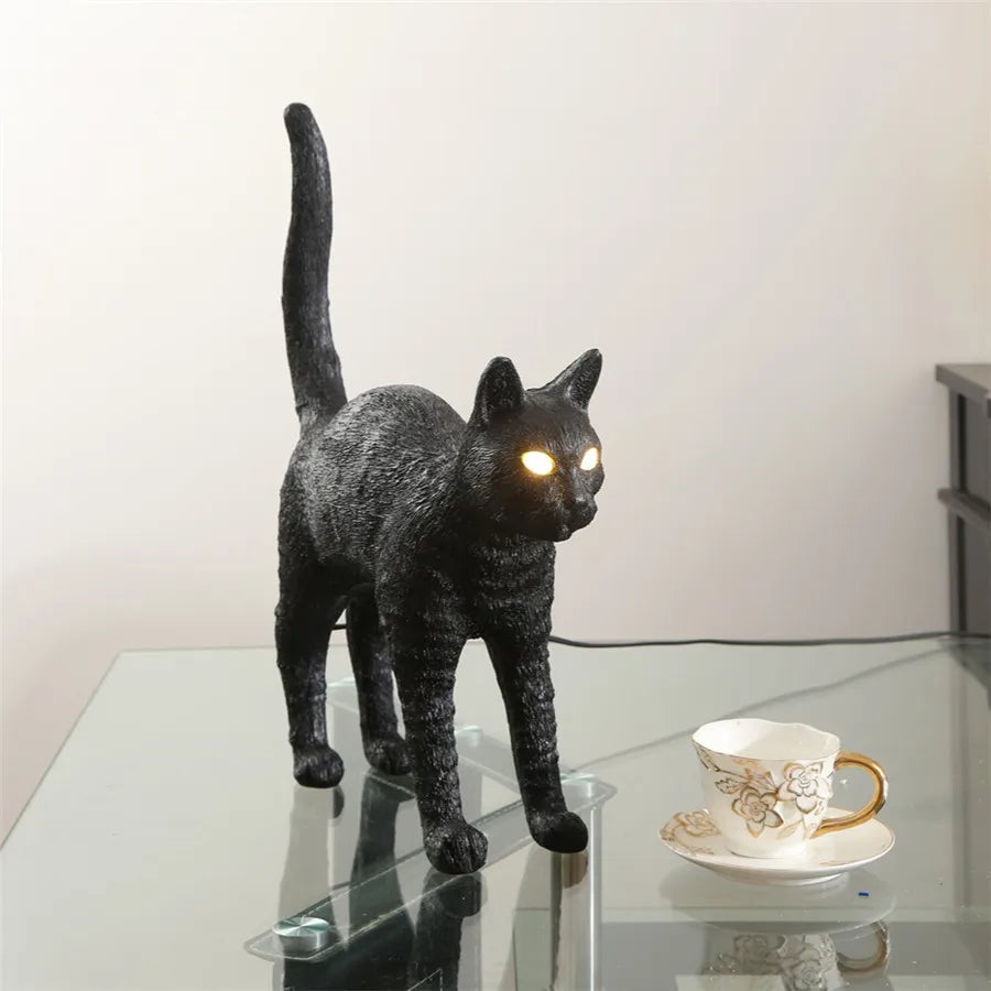lampe de bureau esthétique en résine pour animaux décorative - vue 1 sur 9