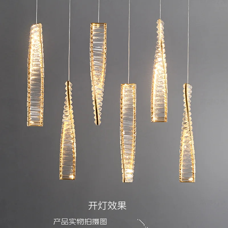 lustre en cristal design moderne pour ambiance élégante - vue 1 sur 11