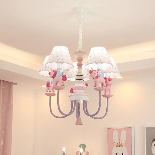 lustre romantique en tissu et résine pour enfant - vue 3 sur 6