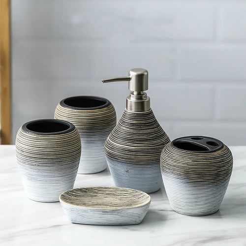 accessoires de salle de bain en céramique rétro artisanaux et pratiques - vue 8 sur 8