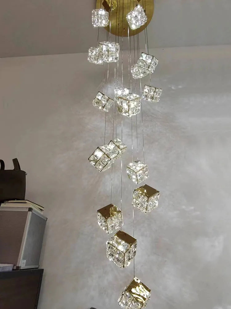 lustre carré moderne en cristal pour éclairage design - vue 4 sur 14
