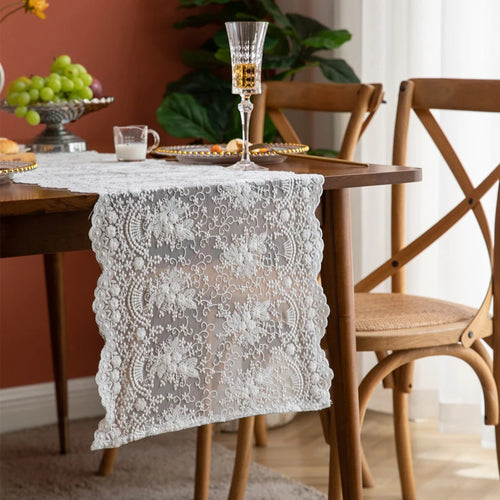 Chemin de table dentelle florale beige style bohème - vue 6 sur 7