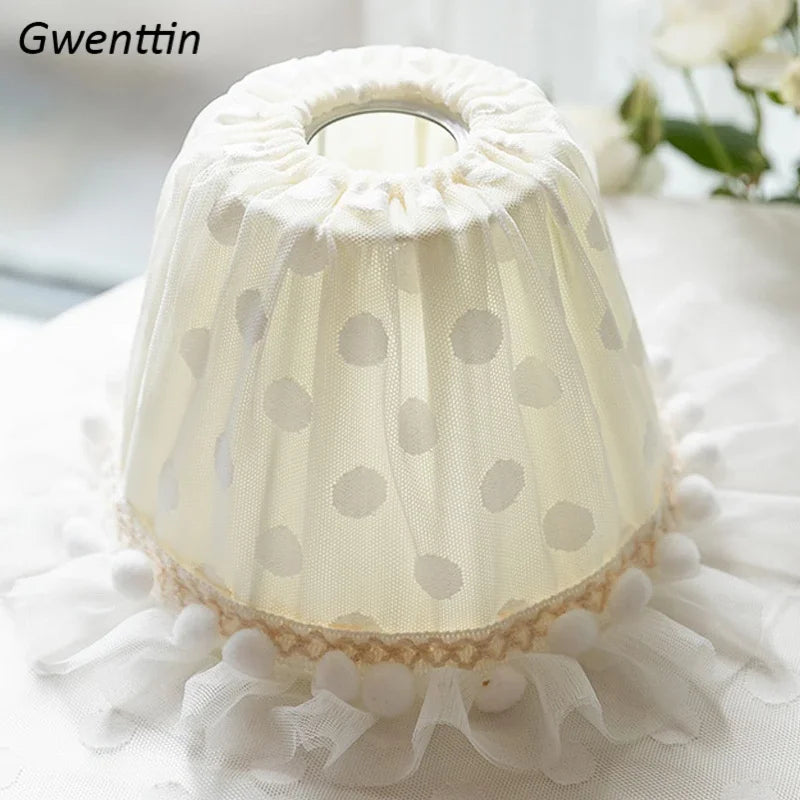 lampe à poser princesse moderne pour décoration de chambre fille - vue 5 sur 6